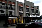 L Square Hotel