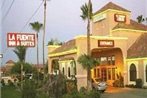 La Fuente Inn & Suites