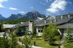 Lake Louise Inn