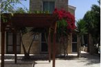 Lakis Papamichael Holiday Villas