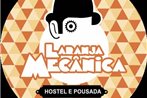 Laranja Meca^nica Hostel & Pousada