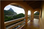 Piton Grandeur Apt 1