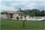 Cozy Villa in Saint-Victor-de-Malcap with Swimming Pool