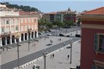 Le Place Massena