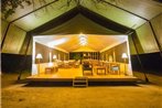 Yala Hotel Lion - Air conditioned Luxury Tented Safari Camp