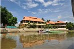 Maeklong Marina Resort