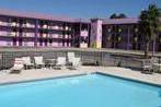 Magic Castle Inn & Suites Motel