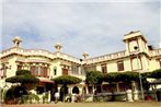 Mahal Rajwada Resort