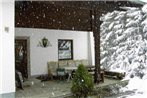 Apartment near Flachau with mountain view