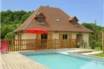 Modern Holiday Home with Private Pool in Loubressac France
