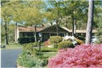 Midway Motel & Cottages