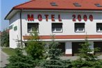 Motel 2000
