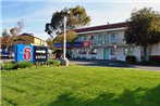 Motel 6-Salinas