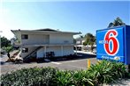 Motel 6-Santa Barbara