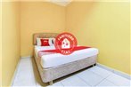 OYO 89406 Lucky Budget Hotel