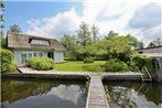 Idyllic Lakehouse