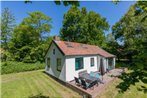Appealing holiday home in Vrouwenpolder with garden