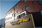 Svalbard Hotell | The Vault