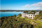 Inlet Quarters View - Doves Bay Holiday Home