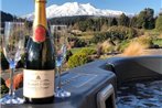 Heavenly Spa Views - Ohakune Holiday Home