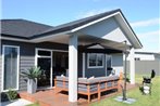 The Kaituna Villa - Te Awa Holiday Home