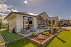 Studio @ 131 - Whitianga Holiday Home