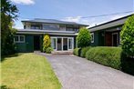Hilltop Hideaway - Taupo Holiday Home