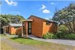 The Hayshed Wairoro Park - Russell Holiday Home