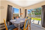 Albert Town Relax - Wanaka Holiday Home