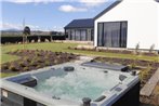 Lake House - Te Anau Holiday Home