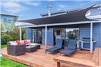 Blue Velvet Cottage - Lake Taupo Holiday Home