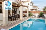 Rent Private Villa 154