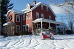 Old Red Inn & Cottages