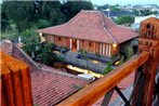 Omah Sinten Heritage Hotel & Resto