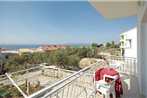 One-Bedroom Apartment Makarska 04