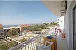 One-Bedroom Apartment Makarska with Sea View 03