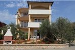 One-Bedroom Apartment Malinska near Sea