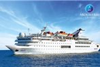 Orient Queen 2-Sailing every Monday for 7 Nights