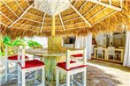 DELUXE SUITES CHATEAU DEL MAR - SWIMMING POOL and JACUZZI - BAVARO BEACH