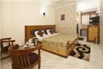 OYO Rooms Karol Bagh 1042