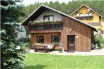 Cozy Holiday Home in Piesau near Ski Slopes