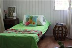 Chambre privee dans bungalow a` Residence Tiahura