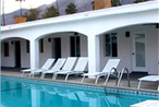 Posh Palm Springs Inn