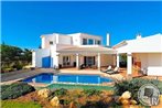 Alvor Villa Sleeps 8 Pool Air Con WiFi