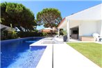 Vale do Lobo Villa Sleeps 8 Pool Air Con T609006