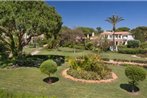 Vale do Lobo Villa Sleeps 10 with Pool Air Con and WiFi