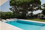 Vale do Garrao Villa Sleeps 10 with Pool Air Con and WiFi