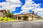 Econo Lodge Inn & Suites