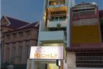 Richly Hotel