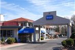 Rodeway Inn & Suites Colorado Springs